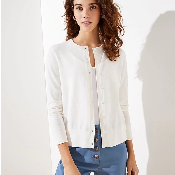 Loft Signature Cream and Floral Cardigan Sweater - Picture 2 of 4